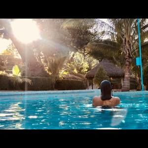 Meet your Posher, Sandy